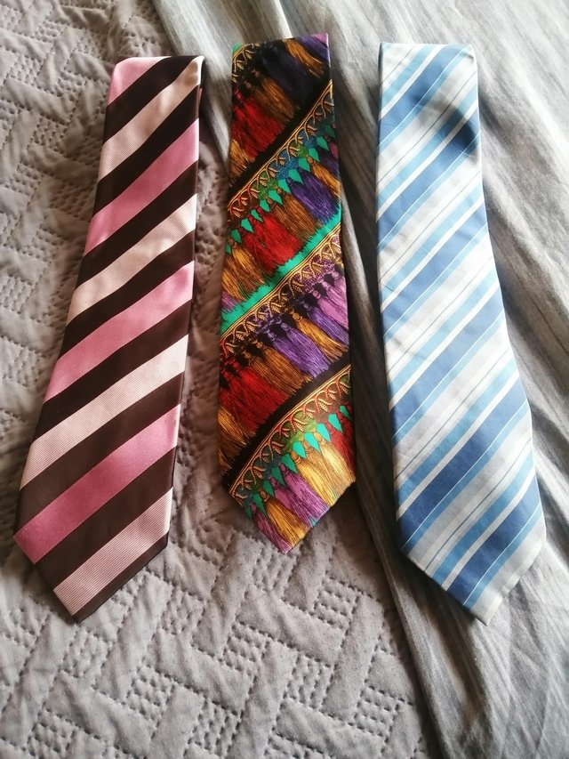 Preview of the first image of 3 men's silk ties for sale.