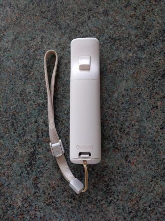 Image 2 of Nintendo Wii remote controller + Wii Play dvd