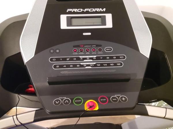 Image 1 of Running Machine pro form Endurance M7