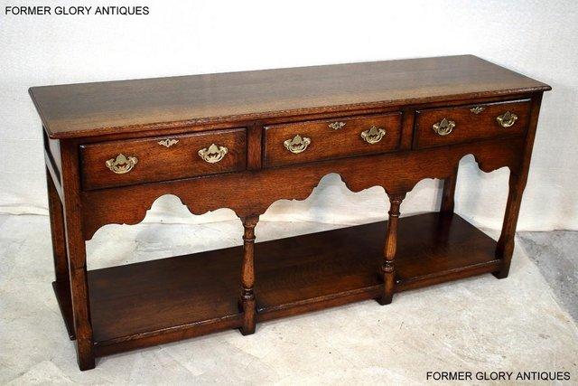 Image 109 of TITCHMARSH AND GOODWIN OAK DRESSER BASE SIDEBOARD HALL TABLE