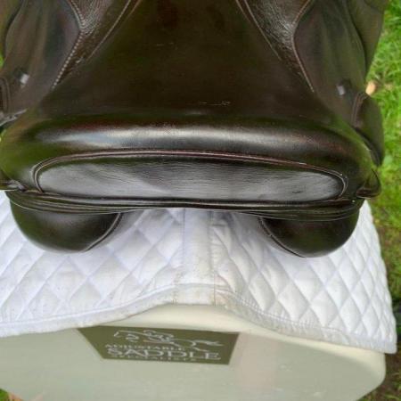 Image 14 of Kent & Masters 17.5 inch  S-Series Compact saddle