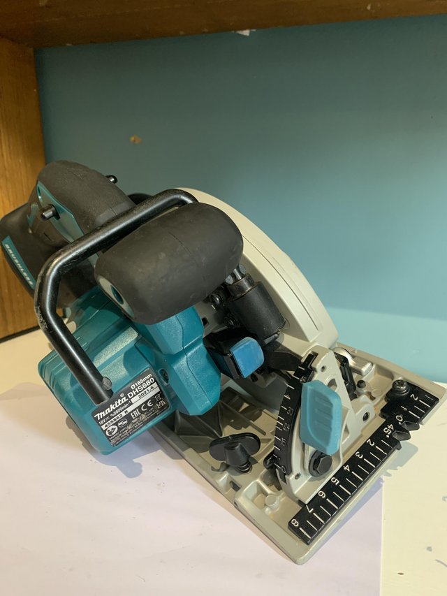 Preview of the first image of Makita 165mm 18v LXT Brushless Circular Saw - DHS680Z.