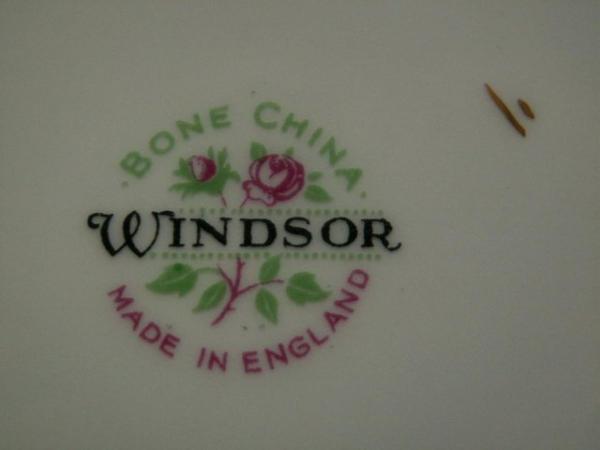 Image 2 of Tea set, Windsor bone china. 21 piece