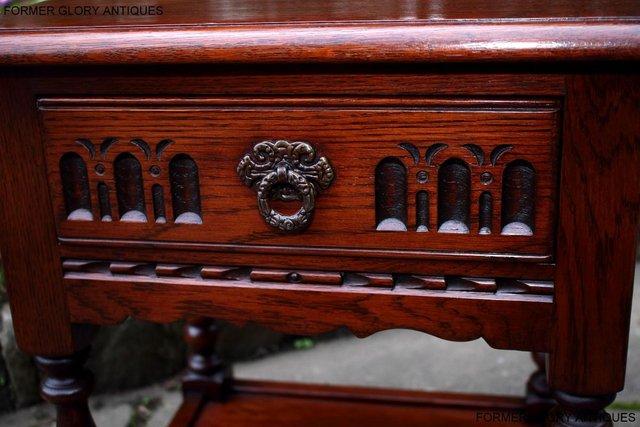 Image 90 of AN OLD CHARM TUDOR BROWN CARVED OAK BEDSIDE PHONE LAMP TABLE