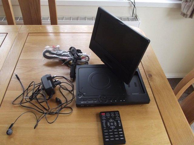 Preview of the first image of portable murthy dvd player 10 screen.