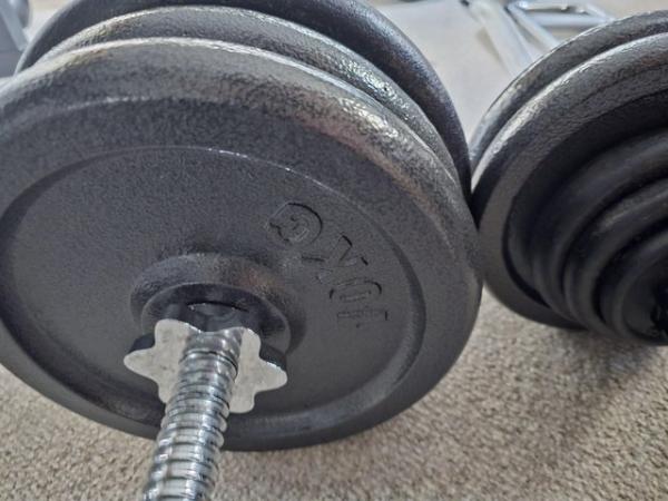 Image 8 of Weight lifting set in excellent condition