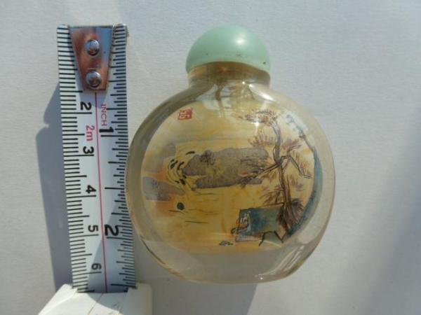 Image 2 of Old Chinese Snuff or perfume bottle