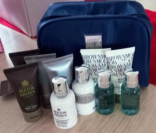 Image 2 of MOLTON BROWN PICK N MIX STOWAWAY.