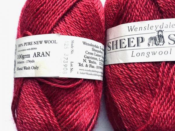 Image 1 of Red Wensleydale Longwool Aran Yarn, 100 gram Balls, 900 gms.