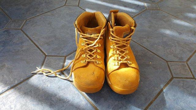 Image 2 of Safety work boots. Size 7 work safety boots
