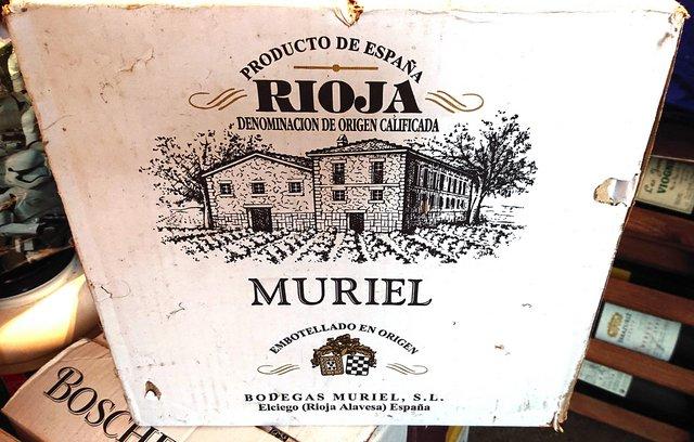 Preview of the first image of Rioja Muriel Reserva 1998.
