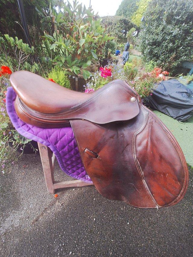 Preview of the first image of 17 inch pessoa saddle for sale.