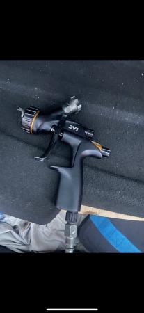 Image 3 of Two dv1 spray guns brilliant condition