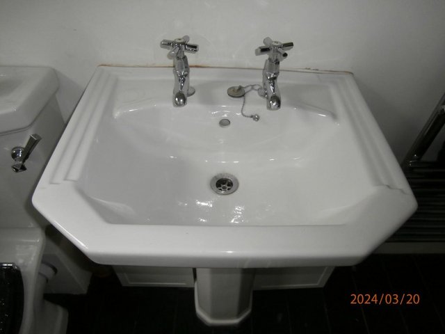 Preview of the first image of Art Deco Style Dulton Bathroom Suite in very good condition.