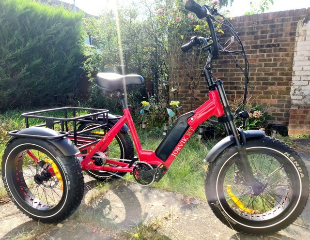 Preview of the first image of Jorvik JMT7 MID DRIVE ELECTRIC MOUNTAIN TRICYCLE.