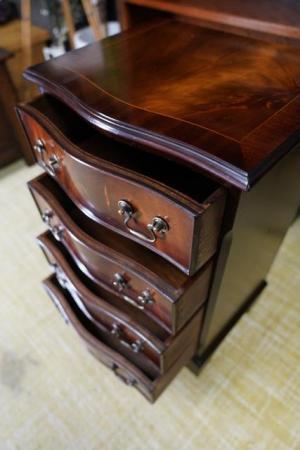 Image 8 of Georgian Style Mahogany Serpentine Drawers Bedside Cabinet