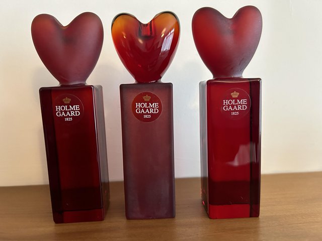 Preview of the first image of HOLMEGAARD GLASS CANDLE HOLDERS HEART ANJA KJAER X3 CANDLEST.