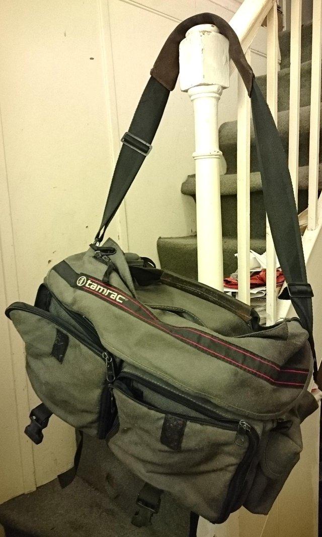 Preview of the first image of Tamrac Professional Gadget Bag.