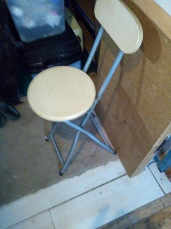 Image 1 of Nealy new Lightweight Folding Chair