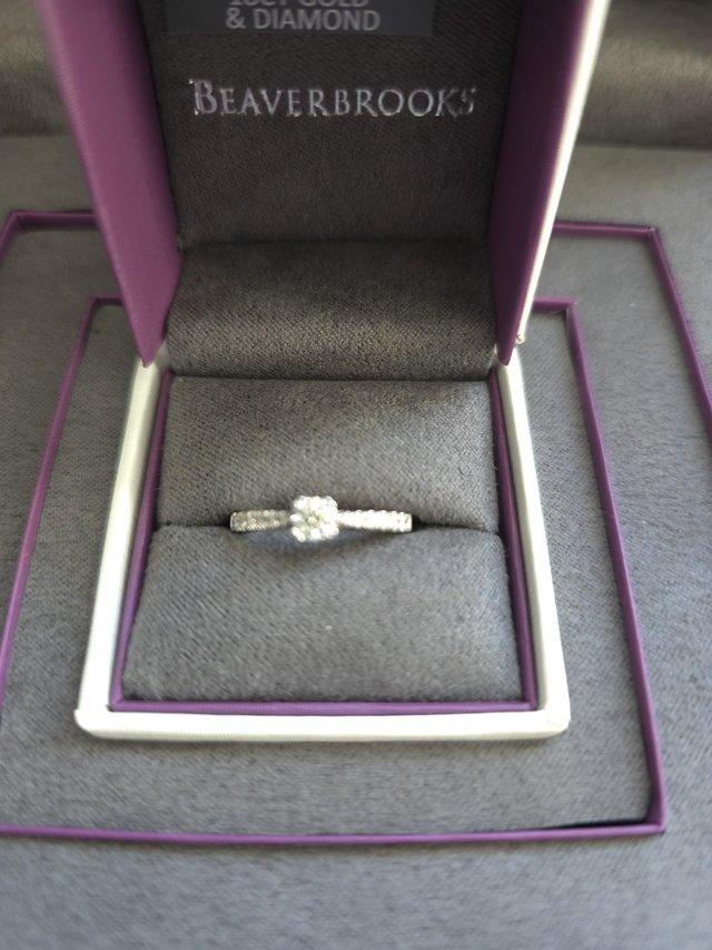 BEAVERBROOKS 18ct WHITE GOLD .39ct DIAMOND ENGAGEMENT RING S — photo 2 of 3