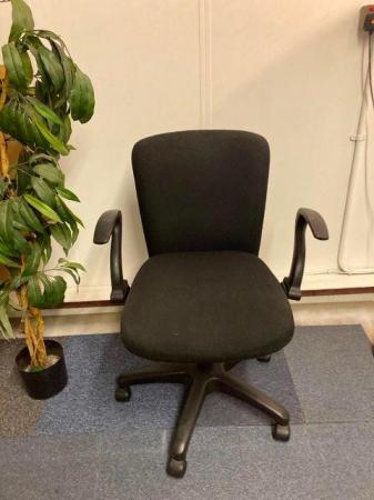 Image 5 of Hooked armrest black office/task/computer ergonomic chair