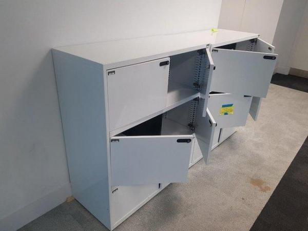 Image 4 of White 6-compartment office combination metal locker