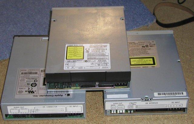 Image 3 of 2x CDROM drives - both should work