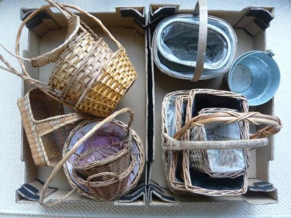 Image 3 of Baskets for flower arrrangements or plants