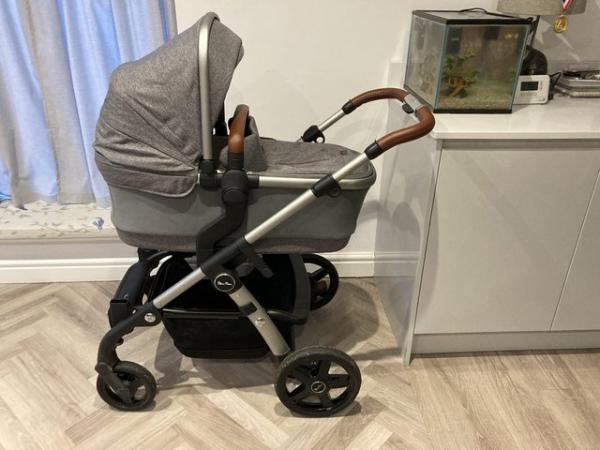 Image 2 of Silver cross wave 2020 travel system