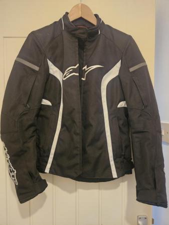Image 3 of Stella T-Kira V2 waterproof jacket