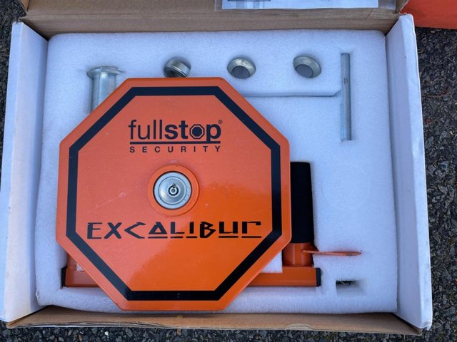 Preview of the first image of Excalibur, full stop wheel lock.