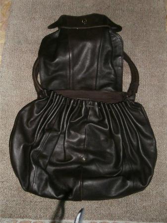 Image 2 of NEW, MINT LARGE BROWN SOFT LEATHER HAND BAG BY CLARKS