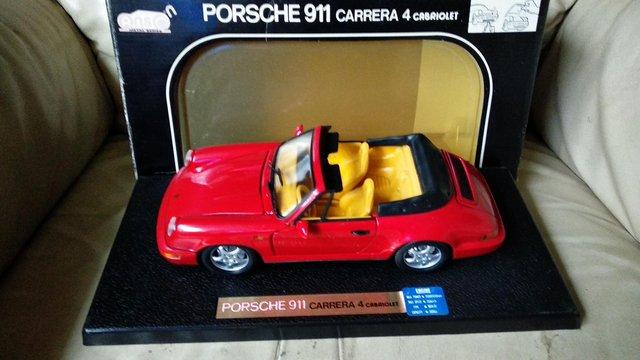 Image 2 of PORSCHE 911 CARRERA & CARRERA 4 1:18 DIE CAST 1:18 CARS