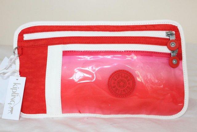 Preview of the first image of Kipling cosmetic/ toiletry bag.