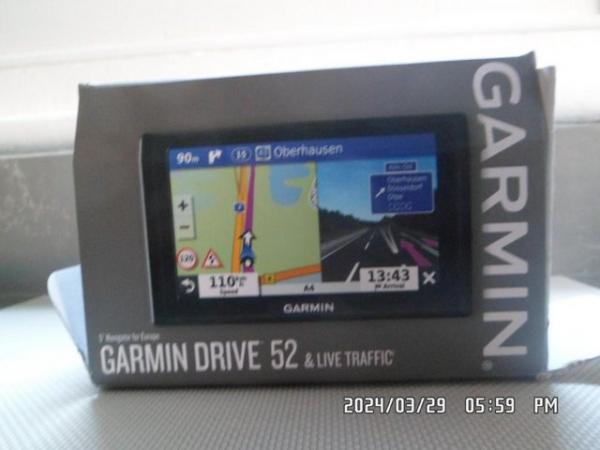 Image 1 of Garmin drive 52 & Live Traffic