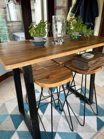 Image 2 of Breakfast Bar Table with 4 Chairs