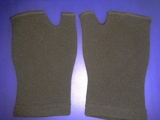 Preview of the first image of NEW METAL DETECTOR WRIST SUPPORT BRACE ONE PAIR.