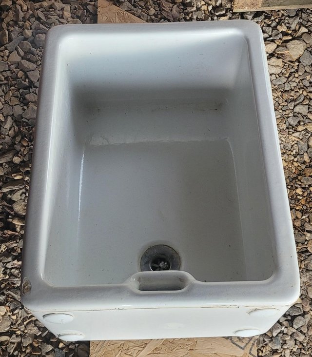 Preview of the first image of Twyfords Belfast/Butler Sink.