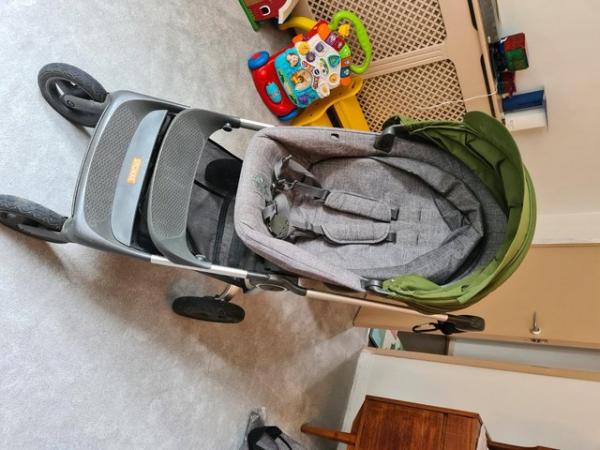 Image 3 of Stokke Scoot 3 in 1 travel system