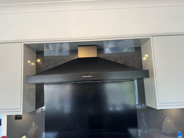 Preview of the first image of Belling cooker hood/extractor fan.