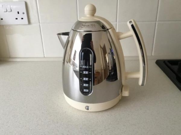 Image 2 of New Dualit Stainless and Cream cordless kettle