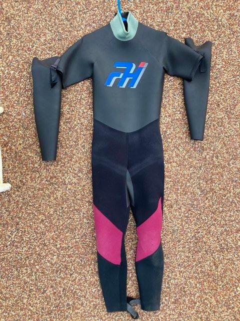 Preview of the first image of Formula Hawaii short/long sleeved winter wetsuit-attachable.