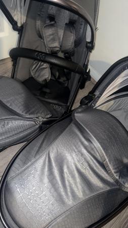 Image 1 of Egg2 travel system second hand