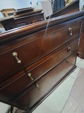 Image 1 of Chest of Drawers,  3 drawer chest