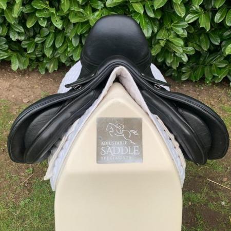 Image 7 of Bates All Purpose Luxe 17 inch saddle