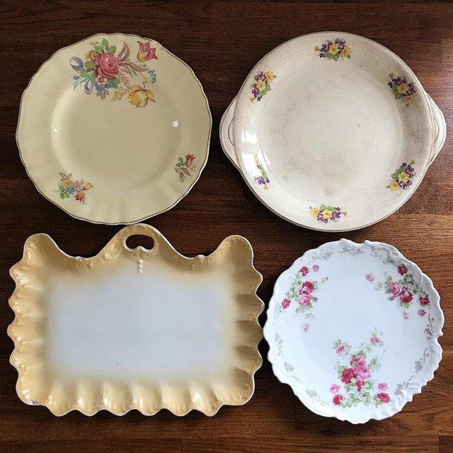 Preview of the first image of 4 vintage 1940-60s plates, damage. Meakin, Staffs Teaset Co..