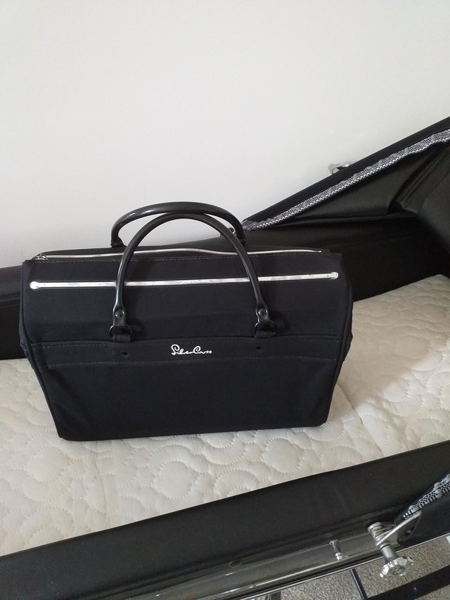 Preview of the first image of Silver cross vintage pram bag.