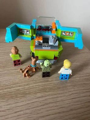 Image 3 of Scooby Doo Lego with figures