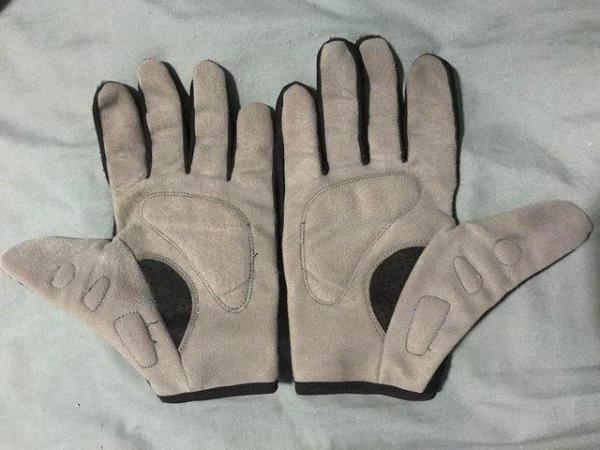 Image 2 of 'Challenge' Unisex Cold Weather Cycling Gloves Medium