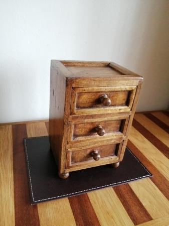 Image 2 of Small dark wooden tabletop solid chest of 3 drawers